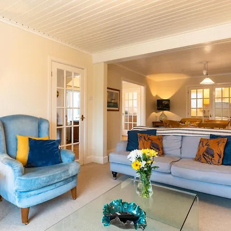 Finest Retreats - Tideway Holiday home *